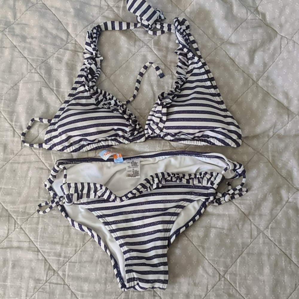 Navy stripped bathing suit